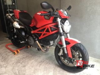  Ducati Monster 796